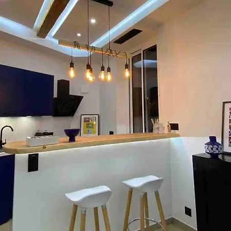דירה Brand New Flat By The Beach, In Old Town