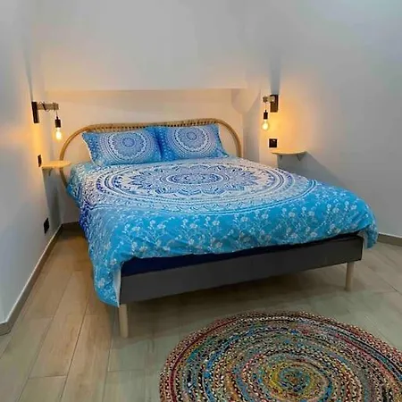 דירה Brand New Flat By The Beach, In Old Town *